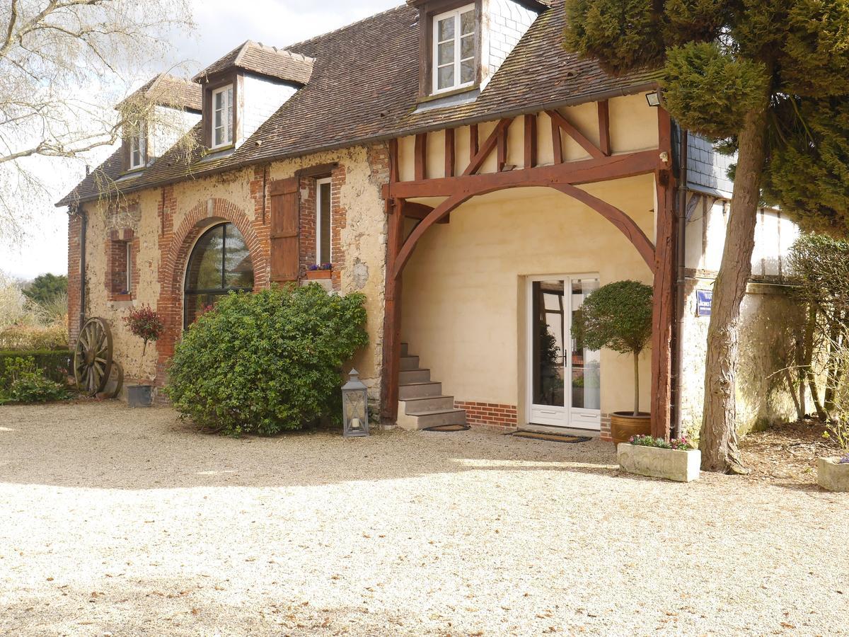 Bed and Breakfast Le Puits D'Angle Thibivillers Esterno foto