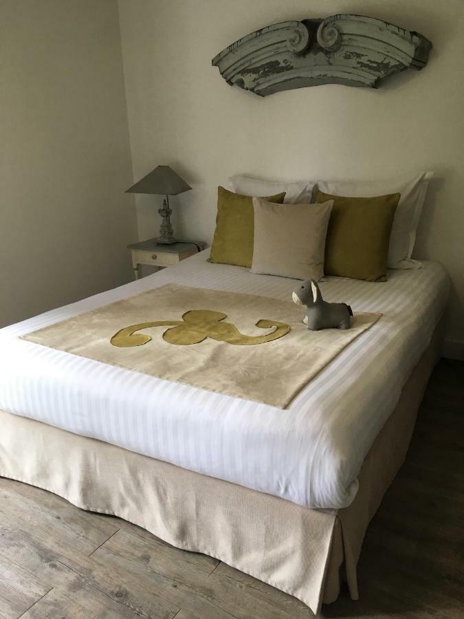 Bed and Breakfast Le Puits D'Angle Thibivillers Esterno foto