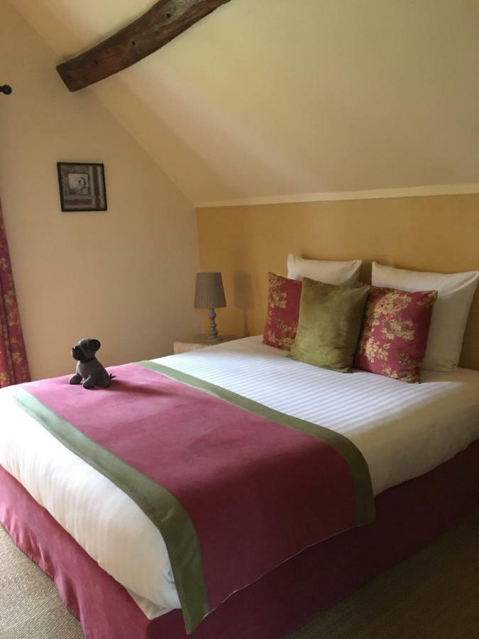 Bed and Breakfast Le Puits D'Angle Thibivillers Esterno foto