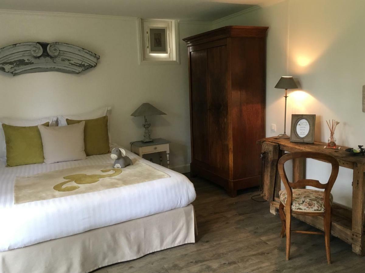 Bed and Breakfast Le Puits D'Angle Thibivillers Esterno foto